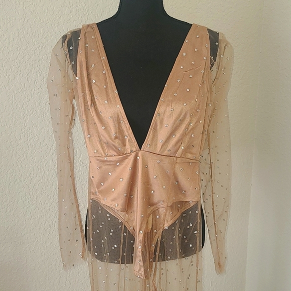 Ultra-sexy Nude Dress from I Saw it First - Picture 2 of 6